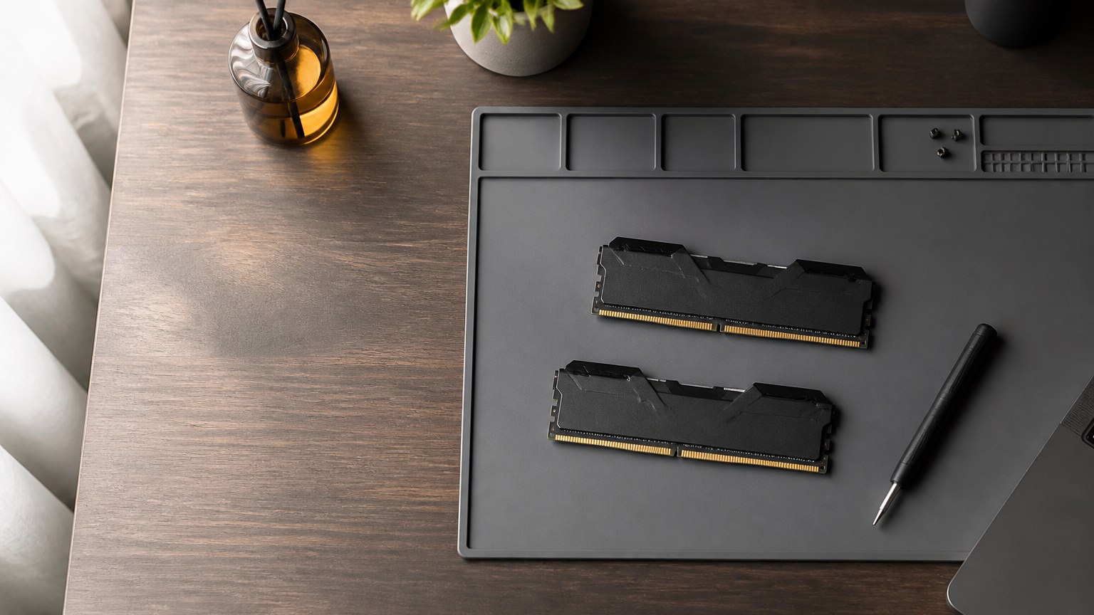 ThinkPadのメモリ増設方法｜対応機種と交換前の確認ポイントのイメージ